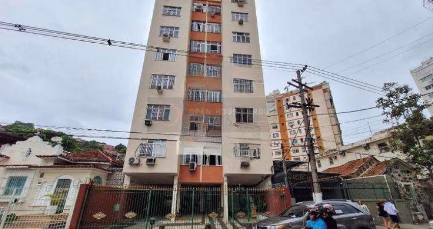 Apartamento à Venda em Centro