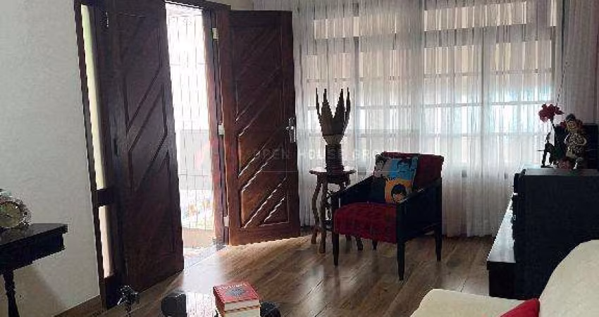 Open House Vende Linda Casa Duplex 3 quartos! Local Perfeito para a sua Família!