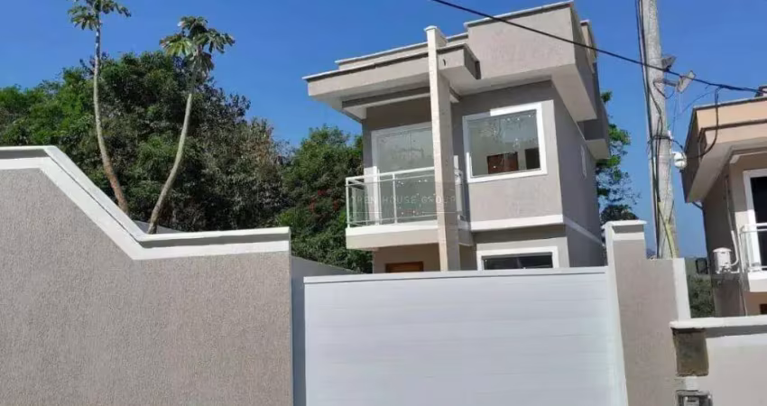 Casa à venda na Rua Galvão Torres de Castro, Maria Paula, São Gonçalo