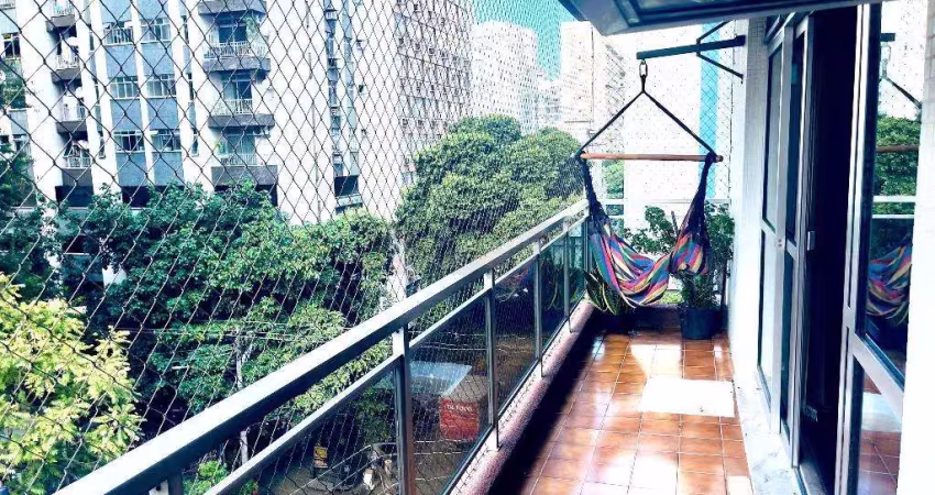 Open House vende amplo apartamento 3 quartos, com varanda 1 vaga em Icaraí