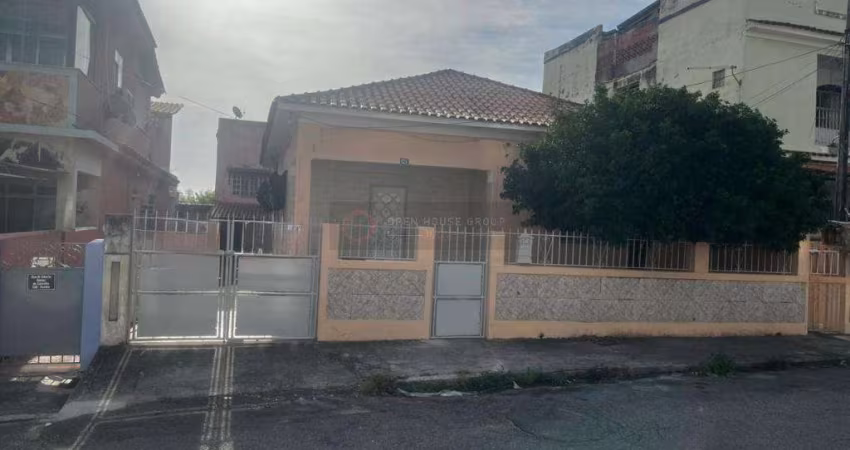 Excelente casa de 3 quartos na parada 40