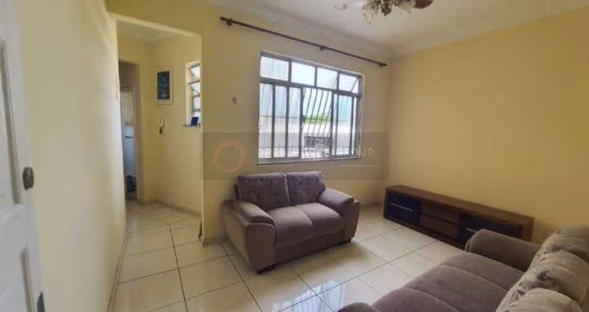 Open House vende apartamento de 1 dormitório amplo, próximo de tudo. ( PORTEIRA FECHADA).