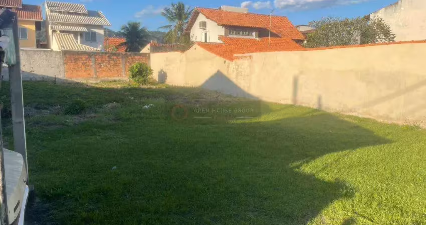 Terreno à venda na Rua Niraldo David de Freitas, antiga rua 16, Serra Grande, Niterói