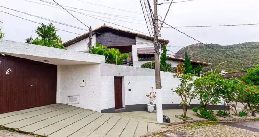 Casa com 4 quartos à venda na Rua Tabajaras, São Francisco, Niterói