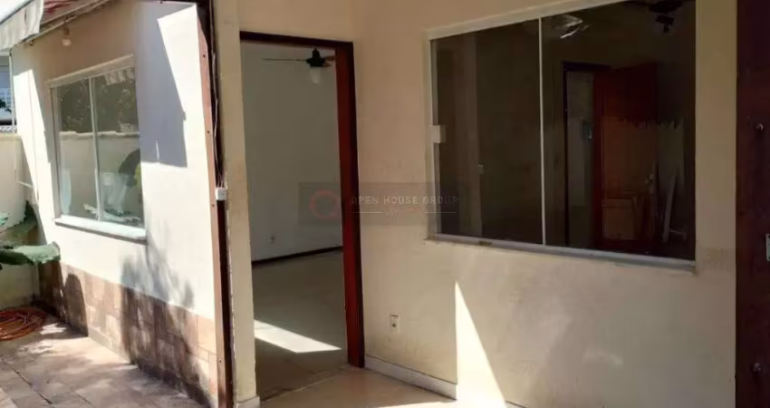Apartamento com 2 quartos à venda na Rodovia Amaral Peixoto, 10500, Várzea das Moças, São Gonçalo