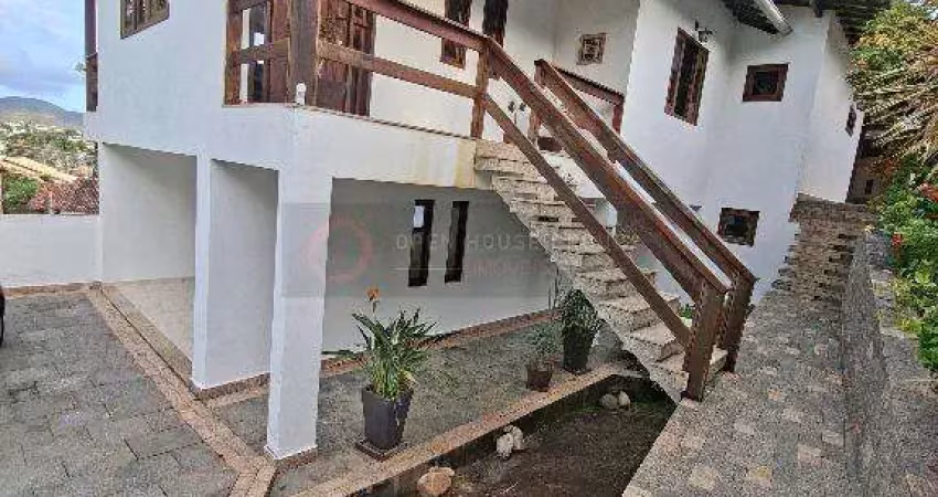 Openhouse vende bela casa com terreno para mais duas em camboinhas
