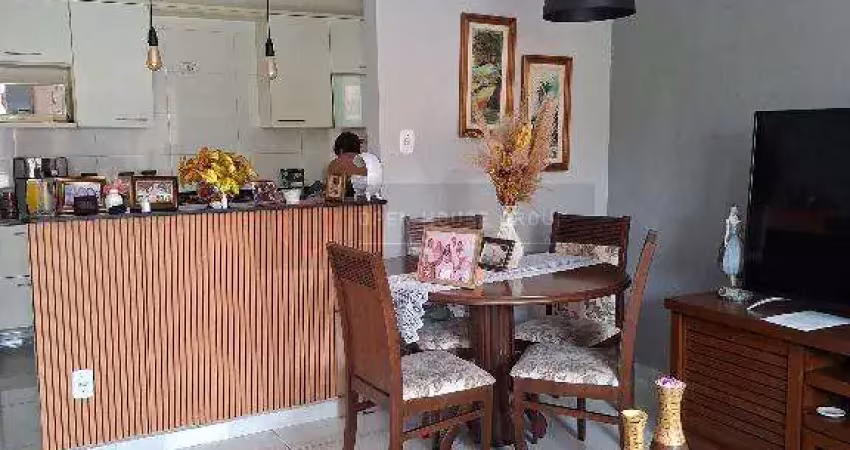Openhouse vende excelente casa na trindade com 2 quartos a poucos metros da praça da trindade