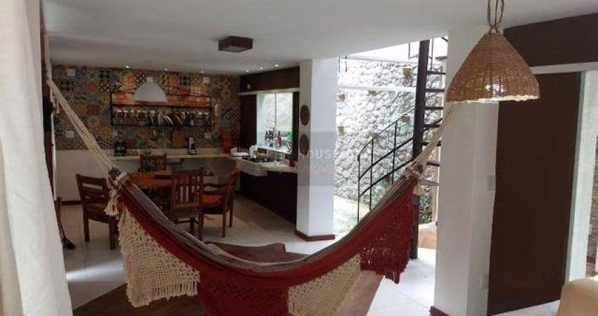 Open House vende, casa em Itaipu Casa super-aconchegante e de bom gosto, 2 quartos 1 suite.
