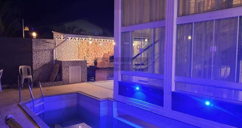Open House vende- Belíssima casa com 4 quartos em Itaipu.