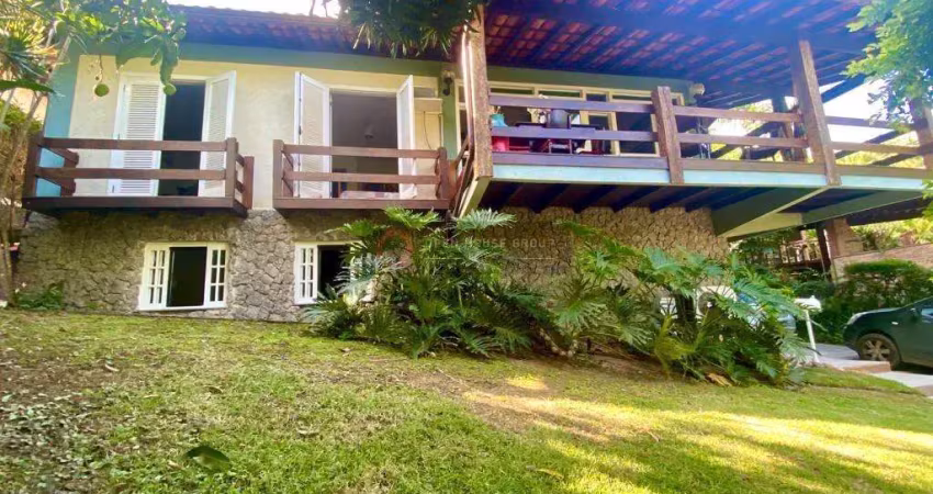 Open house imóveis vende casa com 5 quartos no condomínio vale de itaipu