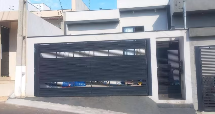 Casa para Venda em Bragança Paulista, Residencial Rotterdam, 3 dormitórios, 1 suíte, 2 vagas