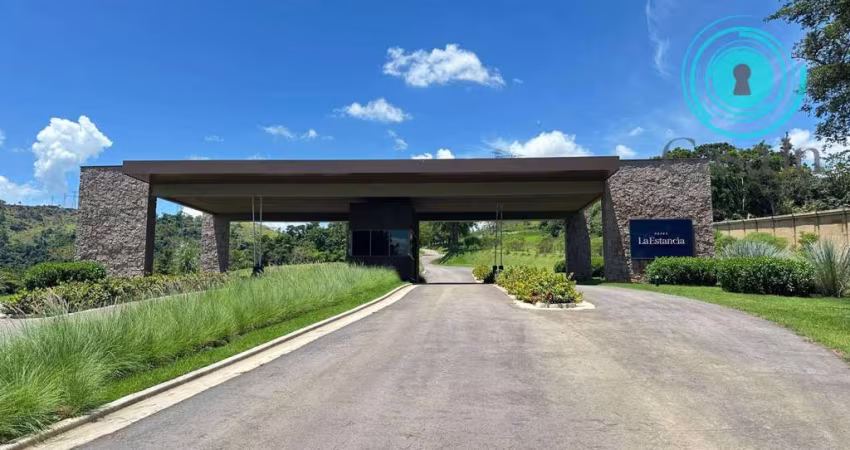 Terreno à venda, 24000 m² por R$ 4.440.000,00 - Haras La Estancia - Valinhos/SP