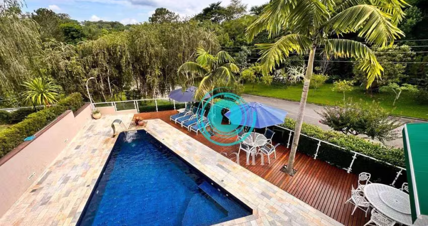 Casa com excelente privacidade, 3 suites,à venda, 400 m² por R$ 2.500.000 - Condomínio Villagio Paradiso - Itatiba/SP