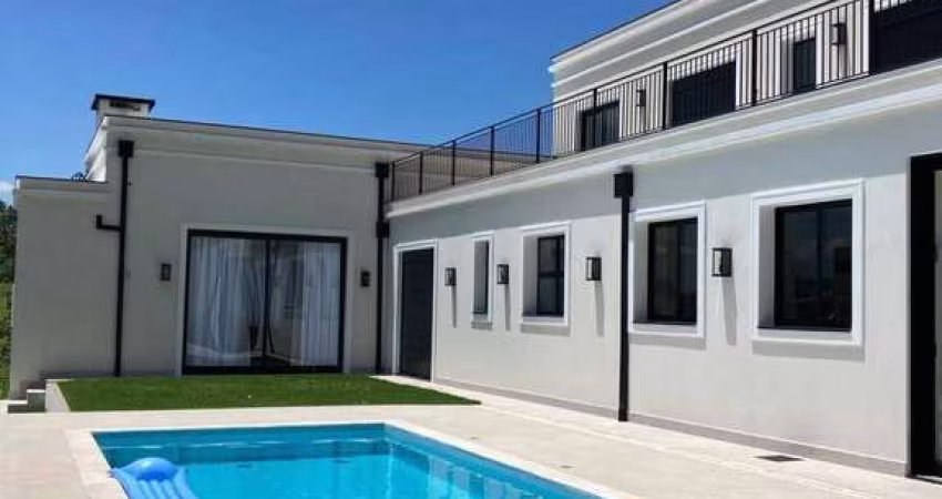Casa com 4 suítes à venda, 425 m² por R$ 3.700.000