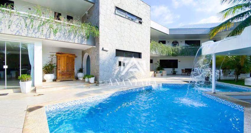 Casa no condomínio Novo Leblon com 4 suítes - Barra da Tijuca