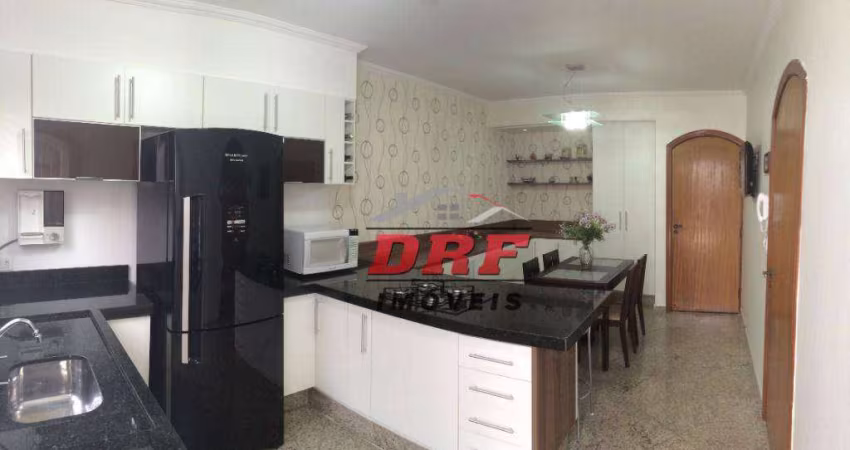 Sobrado com 5 dormitórios à venda, 300 m² por R$ 1.600.000,00 - Vila Rosália - Guarulhos/SP