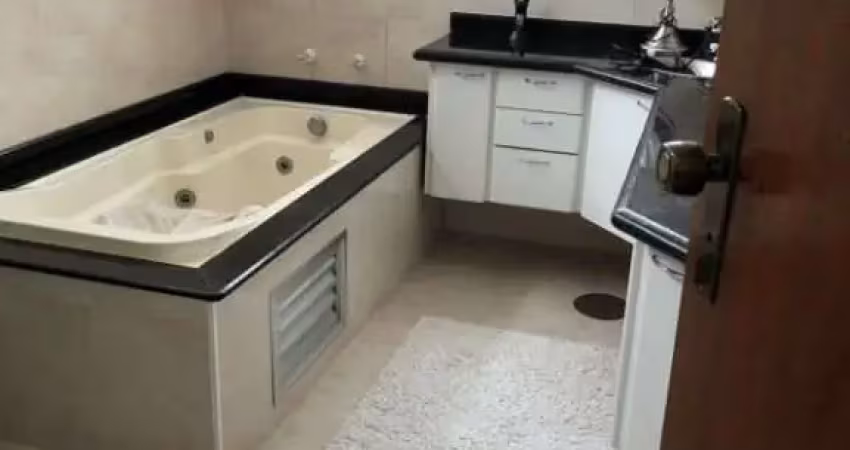 Casa com 4 quartos à venda na Rua Santo Antônio, 250, Vila Galvão, Guarulhos