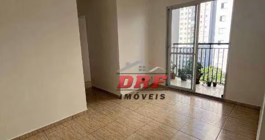 Apartamento com 3 dormitórios para alugar, 56 m² por R$ 2.300/mês - Cocaia - Guarulhos/SP