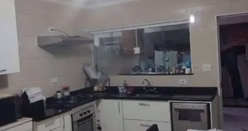Casa com 2 quartos à venda na Rua Doze de Maio, 136, Vila Galvão, Guarulhos