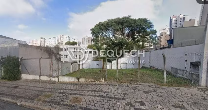 Terreno à venda na Rua Silveira Peixoto, 765, Água Verde, Curitiba