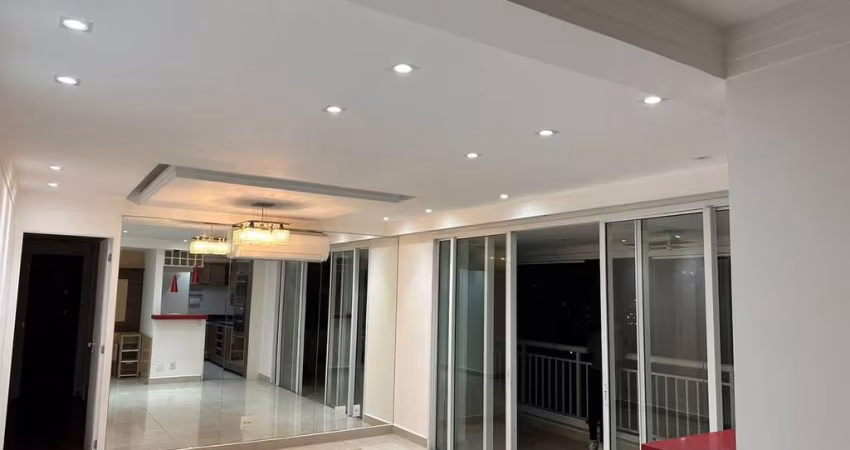 Vendo apartamento com 3 dormitórios Cond Paulistano