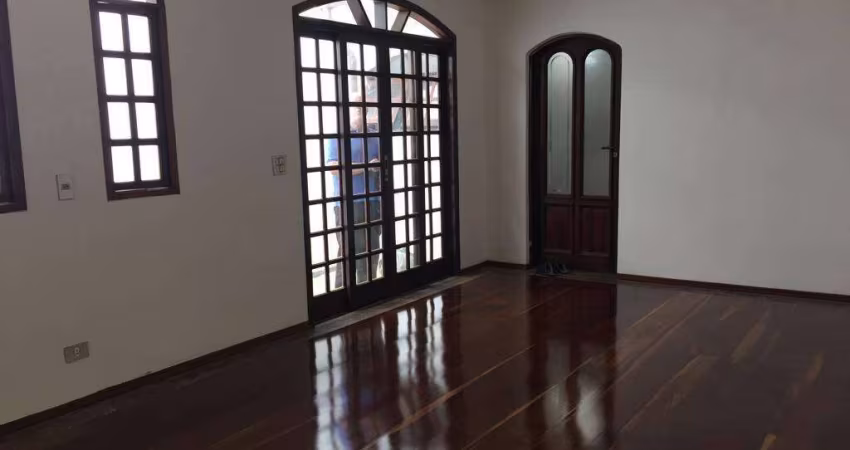 Casa a venda 2 Dorms 2 vagas condomínio Residencial JD-Alpino