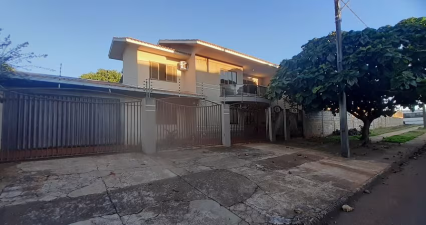 Sobrado com 279,00m2 com pisicna