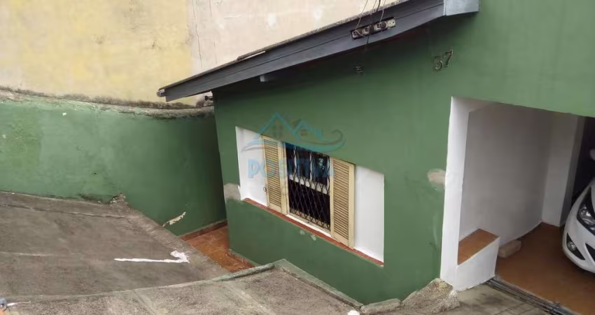Casa Térrea para Venda em Osasco, Novo Osasco, 2 dormitórios, 1 banheiro, 2 vagas