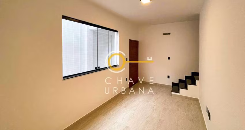 Sobrado Geminado  Fundos  NOVOcom 3 dormitórios à venda, 104 m² por R$ 800.000- Vila Belmiro - Santos/SP