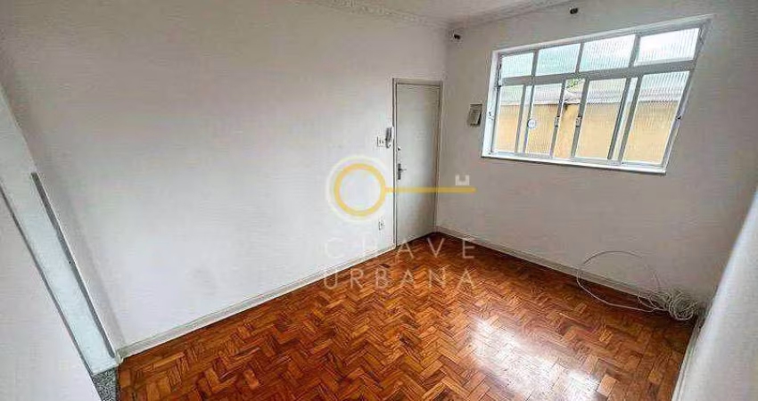 Apartamento com 2 dormitórios à venda, 65 m² por R$ 298.000,00 - Vila Belmiro - Santos/SP
