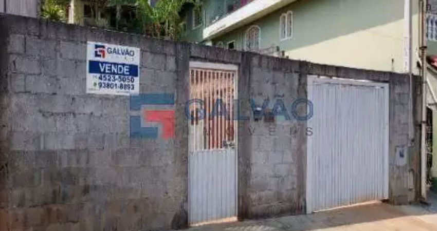 Casa à venda na Estância Suíca no Bairro Ivoturucaia em Jundiaí - SP