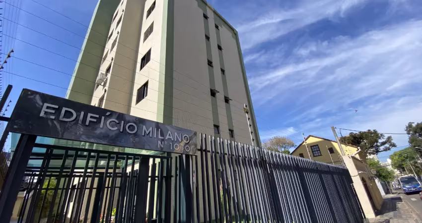 Amplo apartamento  ensolarado com churrasqueira no coração de curitiba