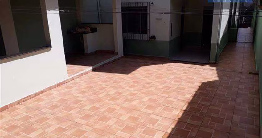 Casa para Venda em Atibaia, Jardim Cerejeiras, 3 dormitórios, 2 banheiros, 2 vagas