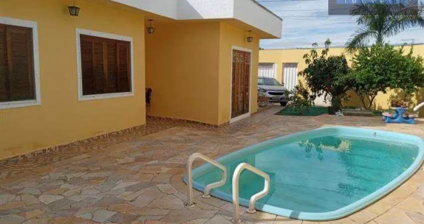 Casa para Venda em Atibaia, Nova Atibaia, 3 dormitórios, 1 suíte, 2 banheiros, 3 vagas