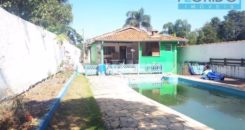 Chácara para Venda em Atibaia, Portão, 3 dormitórios, 2 banheiros, 4 vagas