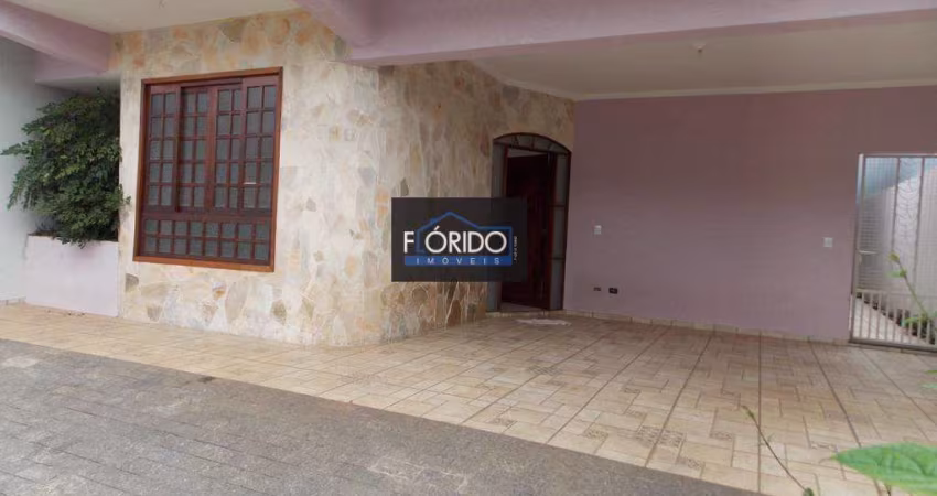 Comercial para Locação em Atibaia, Jardim Paulista, 5 dormitórios, 1 suíte, 2 banheiros, 4 vagas
