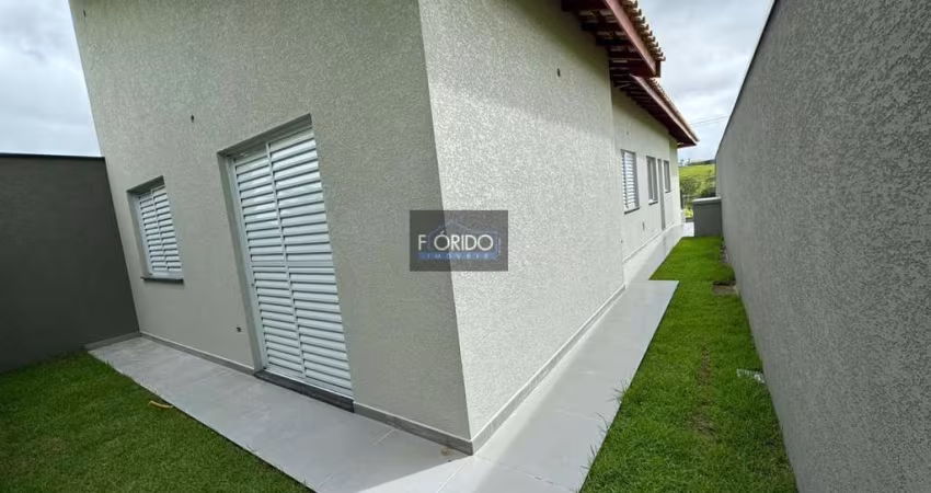 Casa para Venda em Atibaia, Bella Atibaia, 3 dormitórios, 1 suíte, 2 banheiros, 2 vagas