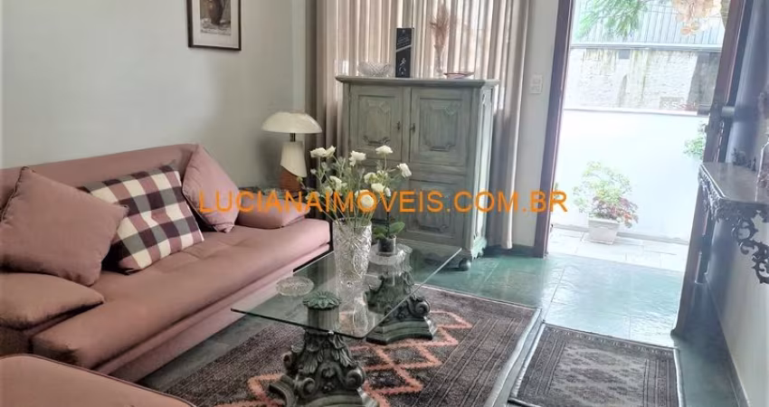 SOBRADO DE 219 M² NA VILA MADALENA COM 3 DORM.