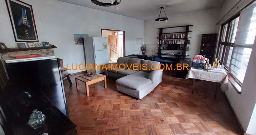SOBRADO DE 341 M² NA CITY LAPA COM 4 DORM.