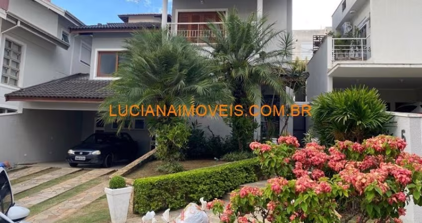 SOBRADO DE 246 M² EM CONDOMINIO EM MOGI DAS CRUZES