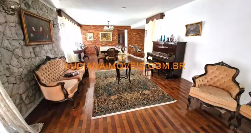 Casa com 4 quartos à venda na Rua Piraí, Alto da Lapa, São Paulo