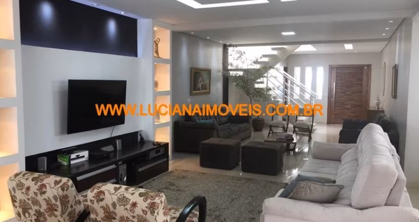 EXCELENTE SOBRADO DE 280 M² NA VILA LEOPOLDINA