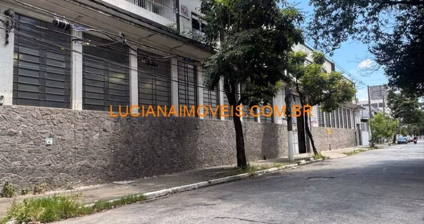 GALPÃO DE 2.437 M² NA LAPA DE BAIXO