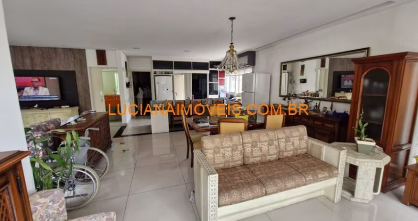 CASA DE 200 M² NA CITY LAPA COM 4 SUITES