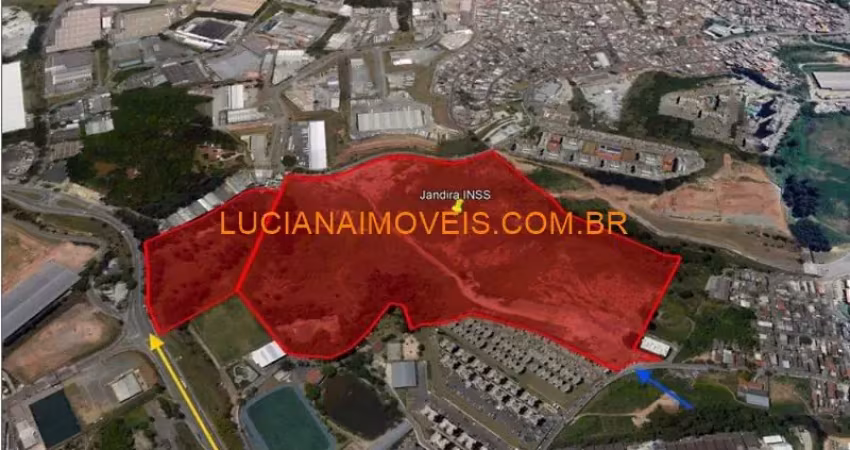 Terreno comercial à venda na Rua Jandira, Vila Santa Rosa, Jandira