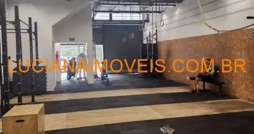 Ponto comercial com 1 sala para alugar na Rua Cardeal Arcoverde, Pinheiros, São Paulo