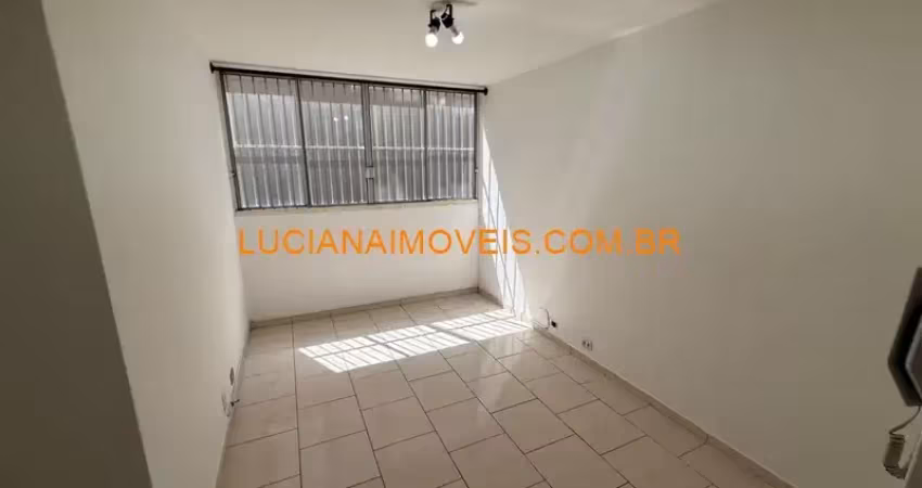 Apartamento de 52 m² em predio de 3 andares - na viloa leopoldina