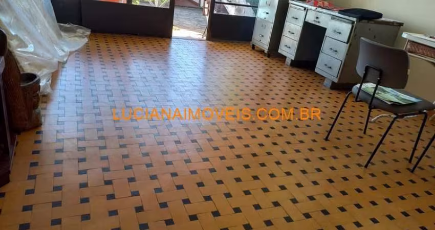 Sobrado para venda tem 320 metros quadrados com 3 quartos em Bela Aliança - São Paulo - SP