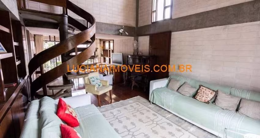 Sobrado para venda tem 189 metros quadrados com 3 quartos em Alto da Lapa - São Paulo - SP