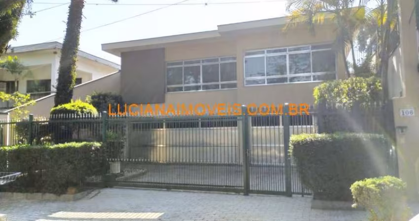 Sobrado para venda possui 600 metros quadrados com 4 quartos em Alto da Lapa - São Paulo - SP